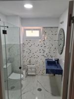 Apartamento luminoso y nuevo en Madrid Rio - Bed and Breakfast