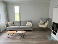 Soda Home - Hillside House - 24h check in - B&B Närpes