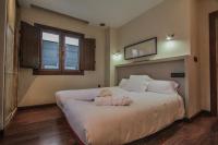 One-Bedroom Standard Apartment