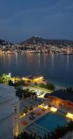 Limani Luxury Apartments Beachfront - Chambres d’hôtes Saranda