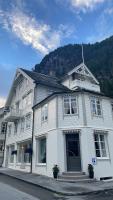 B&B Valldal - Sylte Hotell, Valldal - Bed and Breakfast Valldal