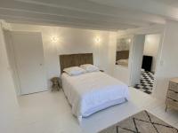 Gîte rénové de charme avec parc, étang, proche de Paris et Versailles - FR-1-527-11 - Chambres d'hôtes Senlisse