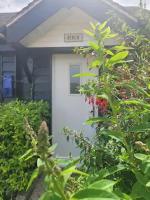 Birch Cottage with private wood fire hot tub - Ferienwohnung