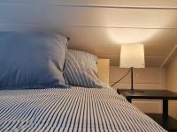 Posto Letto in Dormitorio Misto con 6 Letti