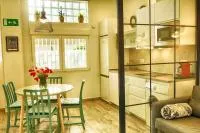 Apartamento, Aeropuerto,Ifema ,Metropolitano y F1 - Bed and Breakfast Madrid