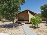 Grande Glamping with Pool - B&B