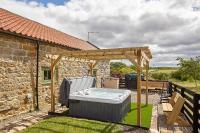 B&B Liverton - Host & Stay - Low Waupley Farm - Bed and Breakfast Liverton