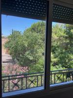 Garden View! Seaside Apartment - B&B