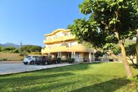 Cejovic Apartments & Pool - B&B Bar