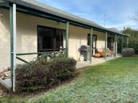 8b Rippingale Road - B&B