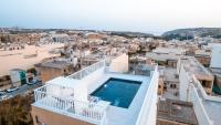 Anici Crt Penthouse 4 - with private rooftop pool - Chambres d’hôtes Ir-Rabat