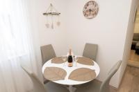 Apartments Anđela - B&B Skradin