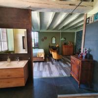 Deluxe Double Room with Bath