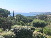 Studio Cabine Vue Mer Rare Résidence Les Coteaux de la Nartelle Myosotis 252 - 7 jours Minimum - Bed and Breakfast Sainte-Maxime