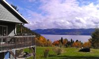 Villa de la Montagne VUE sur le Fjord - B&B Sainte-Rose-du-Nord