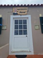 "Apartamentos do Farol" com vista para o mar - B&B Santa Cruz das Flores