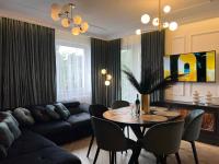 Family & Business Sauna Tężnia Apartments No 8 VIP Najpiękniejszy UNIKAT - Leśny nad Zalewem Cedzyna, Private SPA with Sauna, Jacuzzi - 5 Bedroom, Spectacular View Terrace, Parking, Catering Options - Exclusive NEW! - Bed and Breakfast Kielce