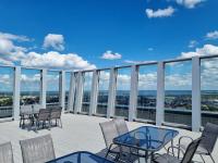 JBHotels Apartament Comfort Hanza Tower - B&B Szczecin