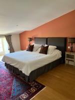 Deluxe Zimmer mit Kingsize-Bett