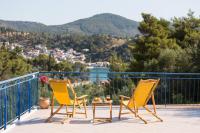 B&B Galatas - ALTHEA - cozy with spacious terrace views - Bed and Breakfast Galatas