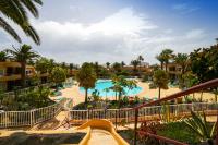 Apartment Apple Dunes with Pool Corralejo By Holidays Home - B&B Corralejo