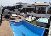 Villa 64, Vista Lobos, private heated pool x jacuzzi, Playa Blanca - B&B spiaggia di Blanca