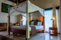 Suite Villa with Garden View