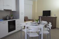 One-Bedroom Apartment (2 Adults)