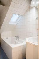 Spacious studio in Paris Hyper Center - Smart TV & WIFI - 4P - B&B
