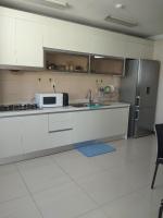 Джал Артис - B&B Biškek