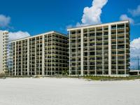 Three-Bedroom Apartment with Ocean View