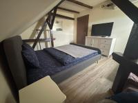 Double Room with Private External Bathroom