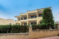 J Studios - Kineta Seaside Retreats - B&B Kinéta