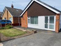 3-Beds Sleeps 6 Walking distance to Castle & Town - B&B Abergele