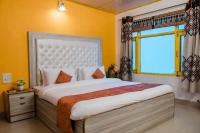 B&B Mussoorie - SUN 2BHK by Wabi Sabi Stays Steep Uphill walk 5 Mins - Bed and Breakfast Mussoorie