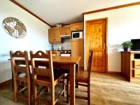 Appartement cosy 3 pièces avec Wi-Fi et parking - FR-1-505-96 - Chambres d'hôtes Notre-Dame-de-Bellecombe