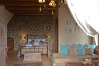 Superior Double Room with Spa Bath and Fireplace (2 Adults )