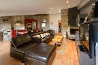 ALOJAMIENTO DUQUE DE JACA - Bed and Breakfast Jaca