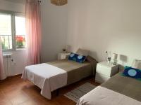 Casa con 4 camere da letto