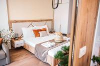 Double Room with Balcony and Sea View