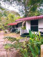 RUMAPOKO Guesthouse - B&B Pantai Cenang