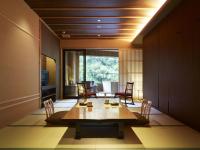 Kamer in Japanse Stijl met Buitenbad