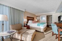 Bayfront Omni Suite - 1 King