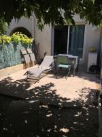 T2 SAUSSET PROCHE DE LA MER - Bed and Breakfast Sausset-les-Pins