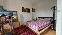 Extra Large One Bedroom Flat with Parking - B&B