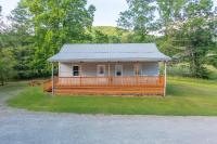Newly remodeled luxury cottage with mountain views - Ferienwohnung Sparta