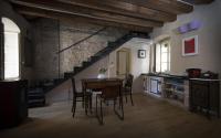 La Divine- captured by history inside Palace loft - Chambres d'hôtes Split