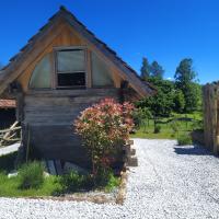 Small Chalet with Terrace and Hot Tub