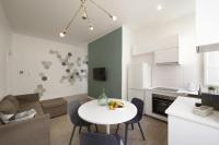 Green House - 1 Min dal Mare-Vicinissimo ad Ortigia e al Teatro-parcheggio fuori ZTL in strada gratuito - Chambres d’hôtes Syracuse