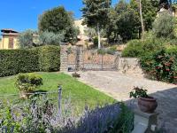 FREE PARKING Comfortable Apartment in the Historic Village of Suvereto with garden - Chambres d’hôtes Suvereto